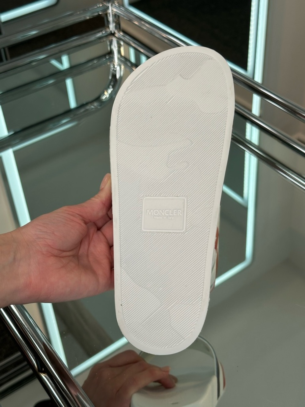 Moncler Slides - Picture 5 of 5